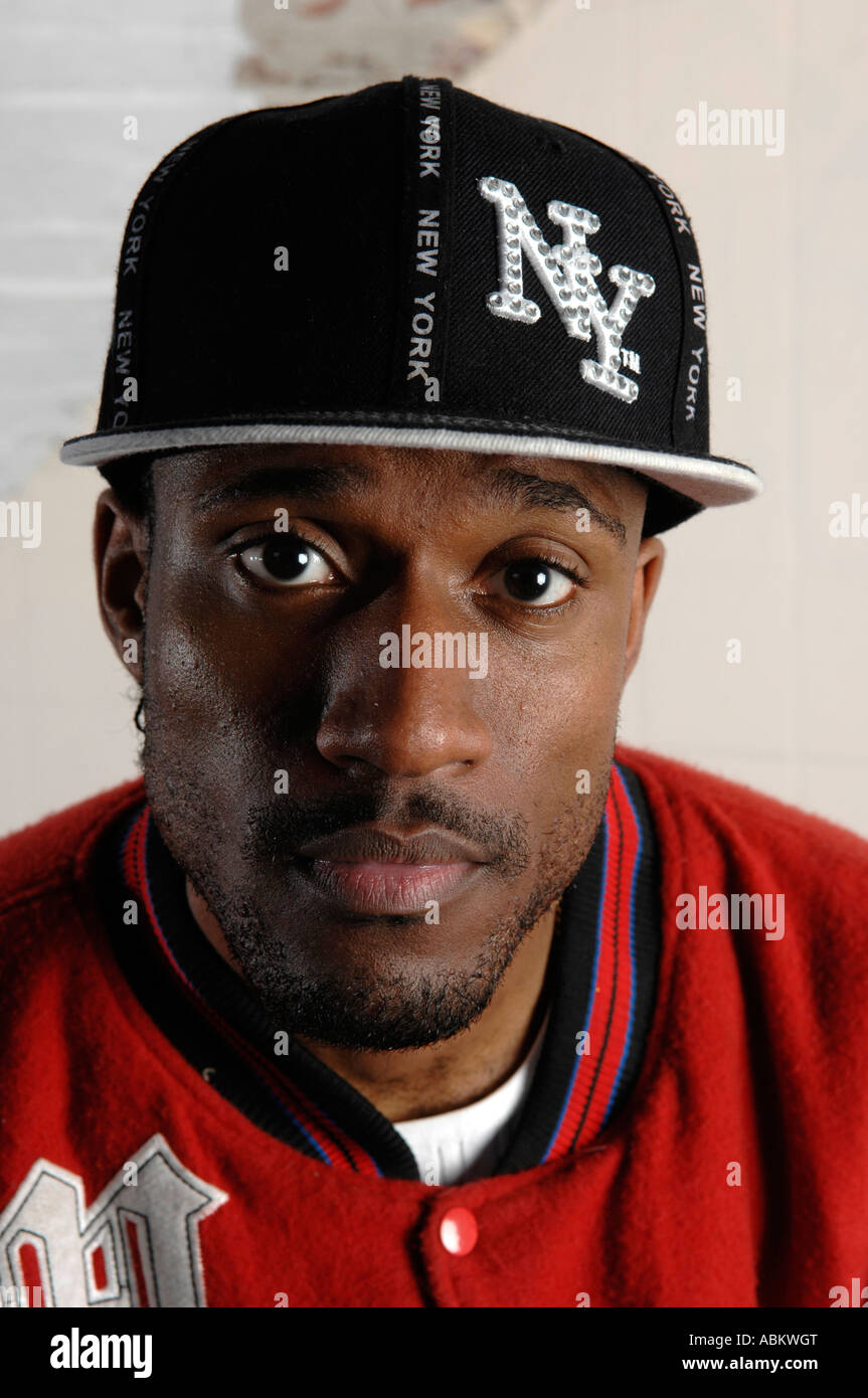 Black ny baseball cap hi-res stock photography and images - Alamy