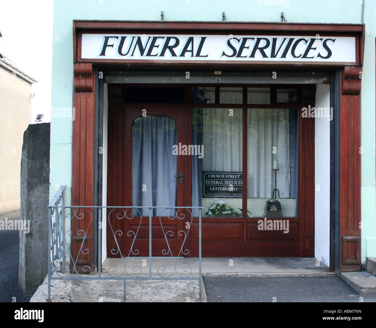 Irish wake funeral hires stock photography and images Alamy
