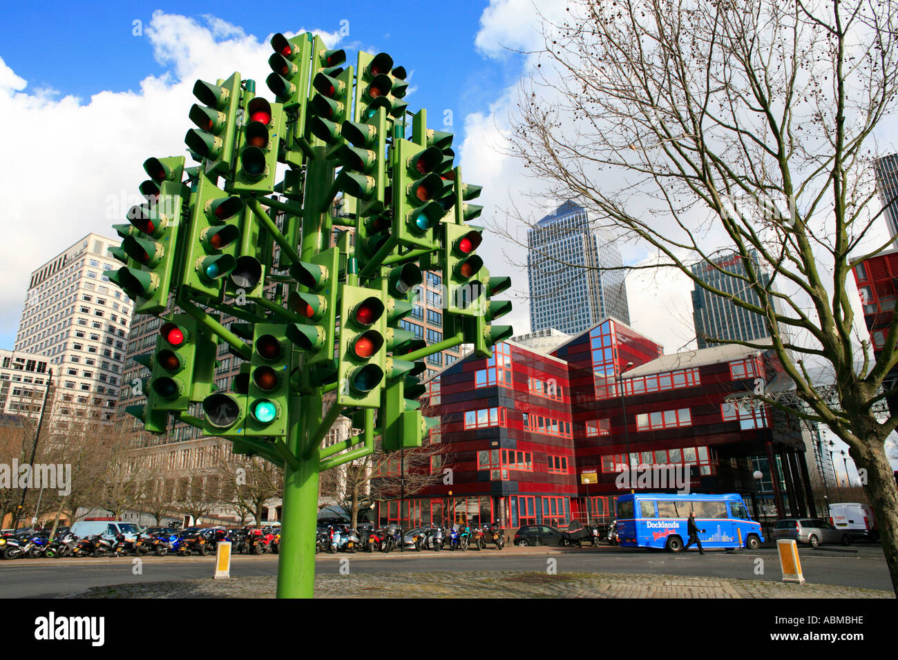 Traffic Light Tree Sculpture (Pierre Vivant, 1998) At