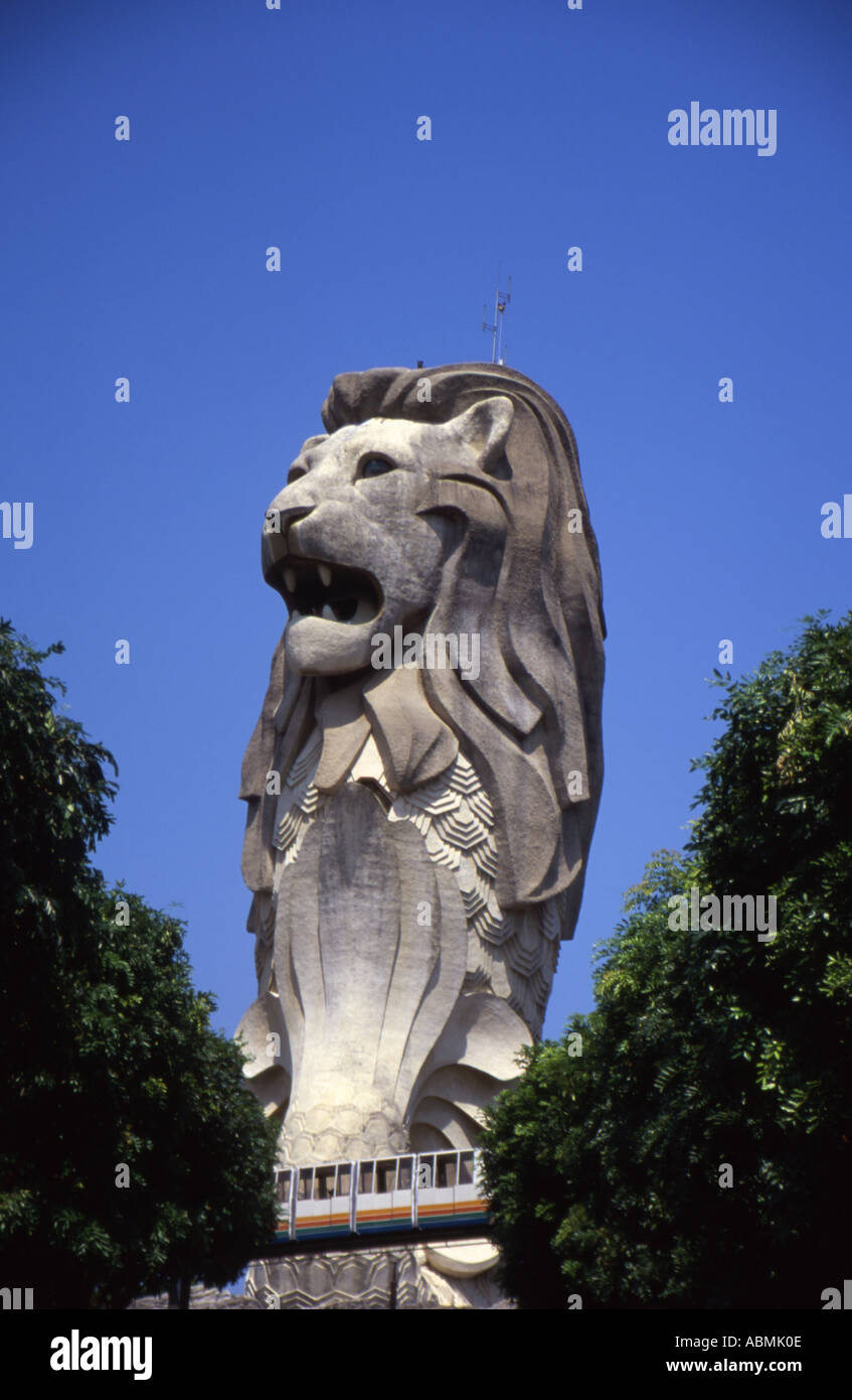 Merlion sculpture, Singapore Stock Photo