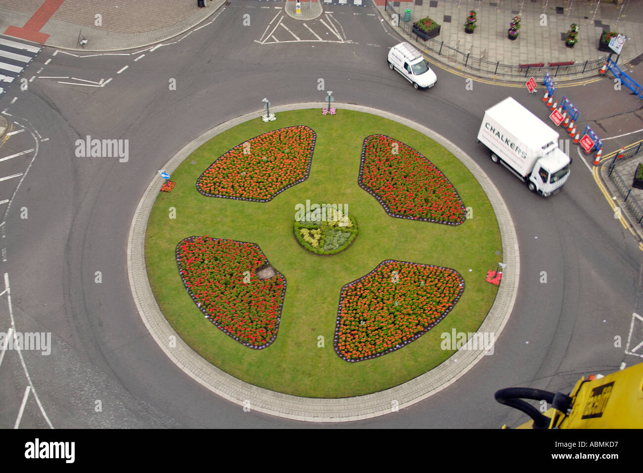 Aerial plan shot of a roundabout with traffic Stock Photo - Alamy