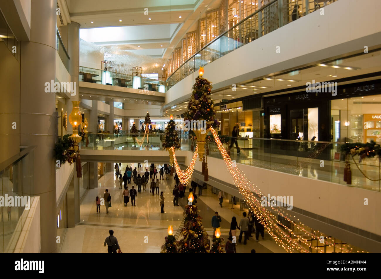 Shopping Mall at Christmas Hong Kong Stock Photo - Alamy