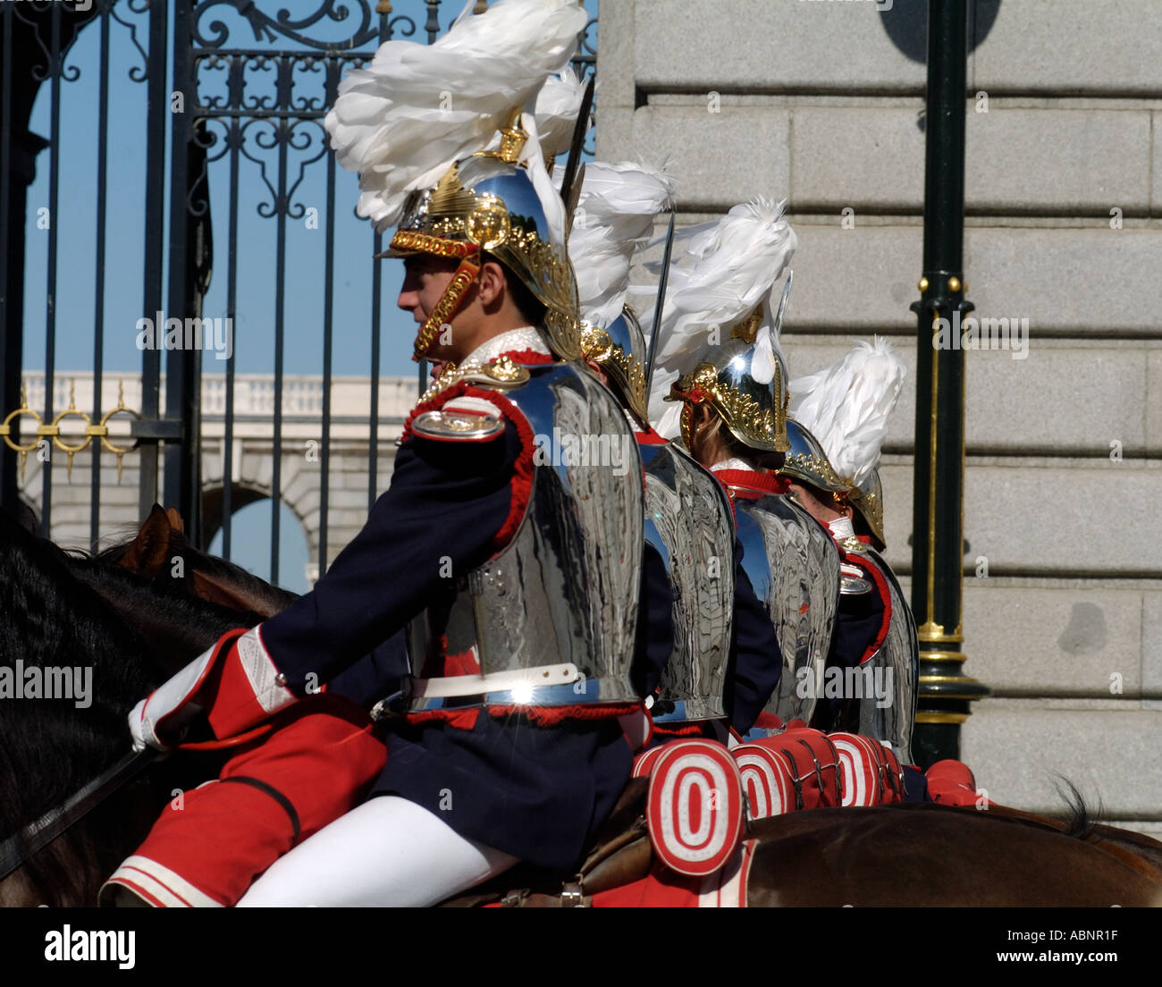 horse-guards-on-parade-outside-the-palacio-real-royal-palace-madrid