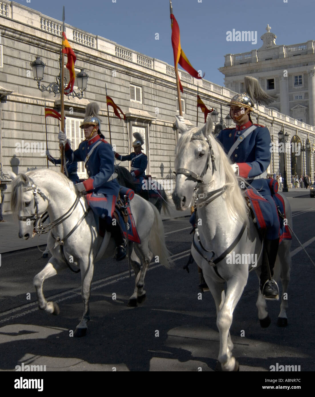 horse-guards-on-parade-at-the-palacio-real-royal-palace-madrid-spain
