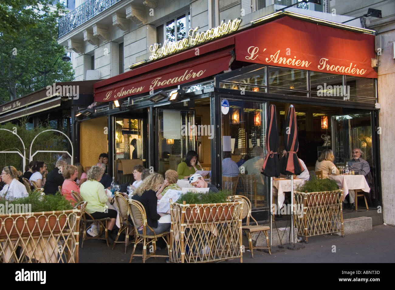 L Ancien Trocadero restaurant at Place du Trocadero Paris France Stock Photo