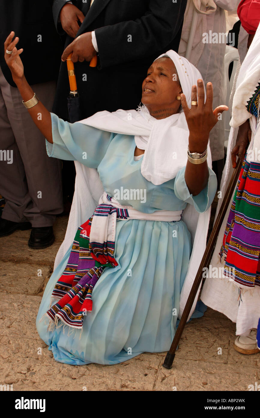 Israel Jerusalem A Jewish Ethiopian woman prays at the annual Sigd festival Stock Photo