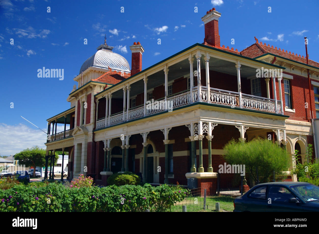 Traditional colonial style architecture of the old Peninsula Tavern Maylands Perth Western Australia No PR Stock Photo