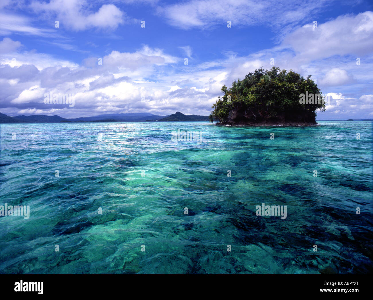 Coral reefs and islands, Marovo Lagoon, Solomon Islands Stock Photo - Alamy