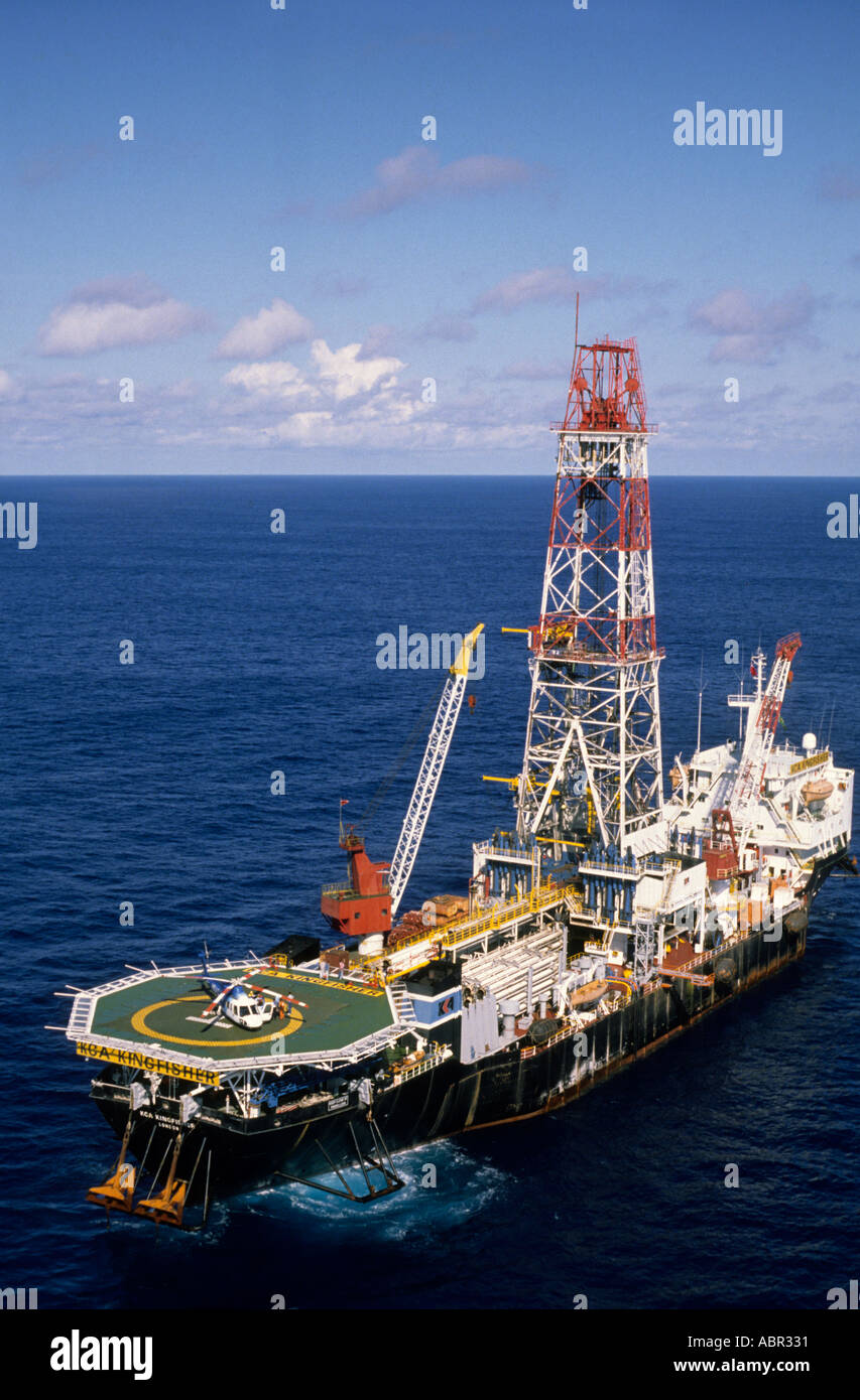 Petrobras oil rig hi-res stock photography and images - Alamy