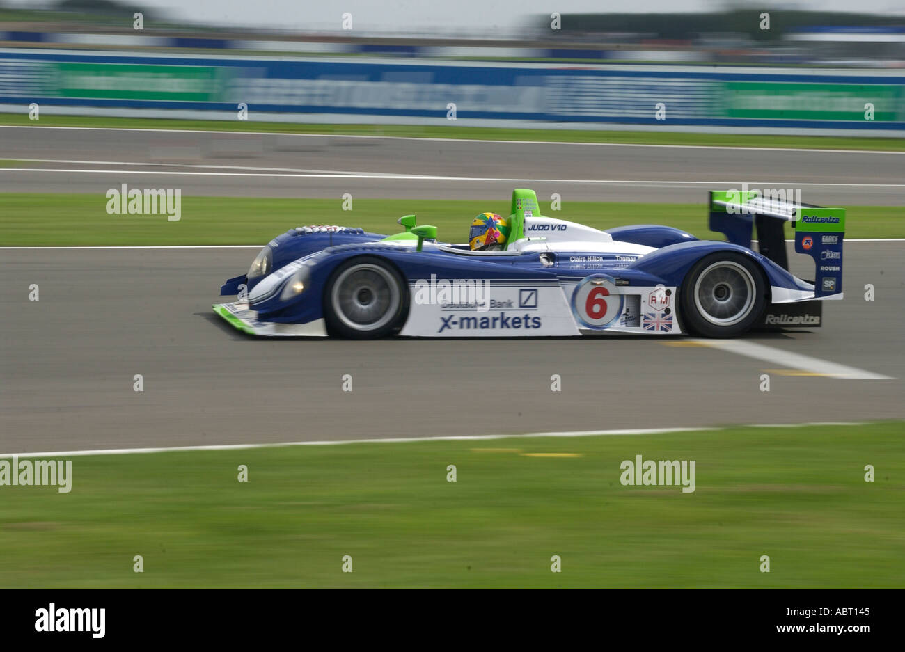 NO 6 MARTIN SHORT JOAO BARBOSA ROLLCENTRE RACING DALLARA LMP 2002 JUDD ...