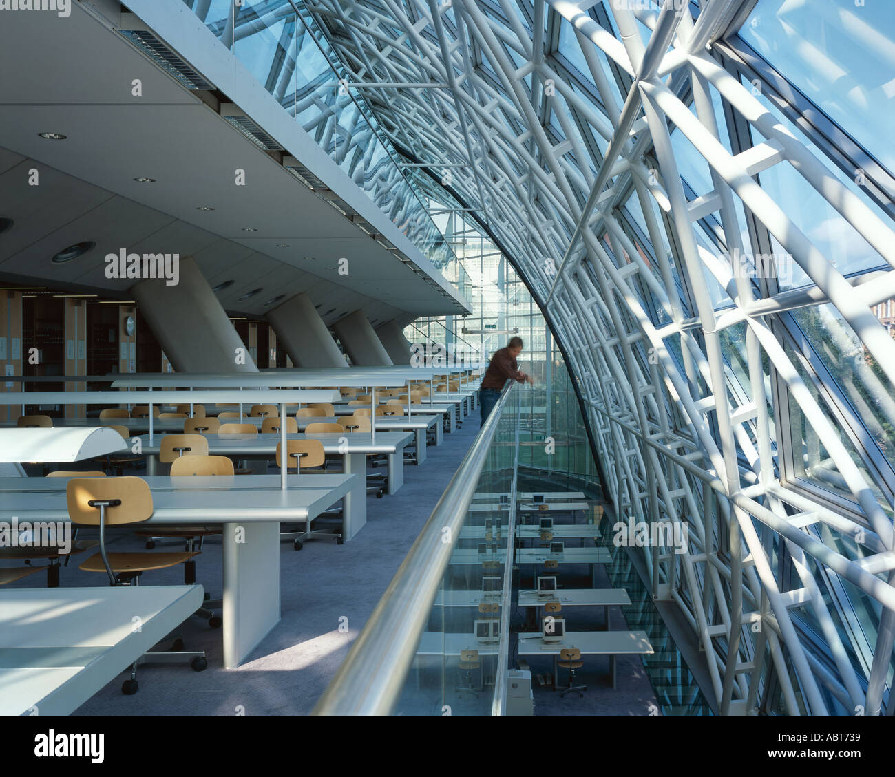 Steel Balustrades Interior Hi res Stock Photography And Images Alamy steel-balustrades-interior-hi-res-stock-photography-and-images-alamy