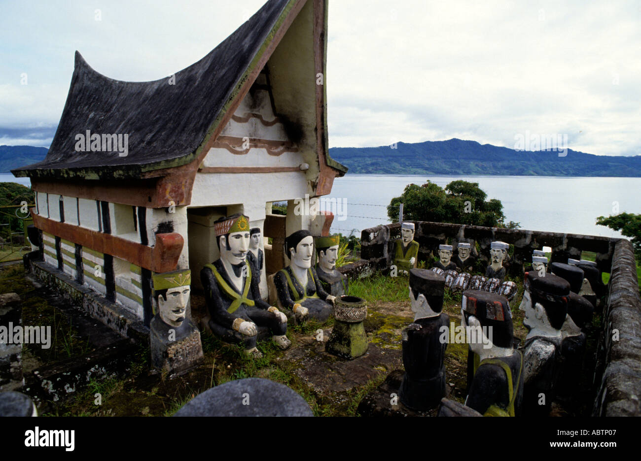 Samosir Toba Batak Indonesia Sumatra gravestone tomb tombstone grave death Stock Photo