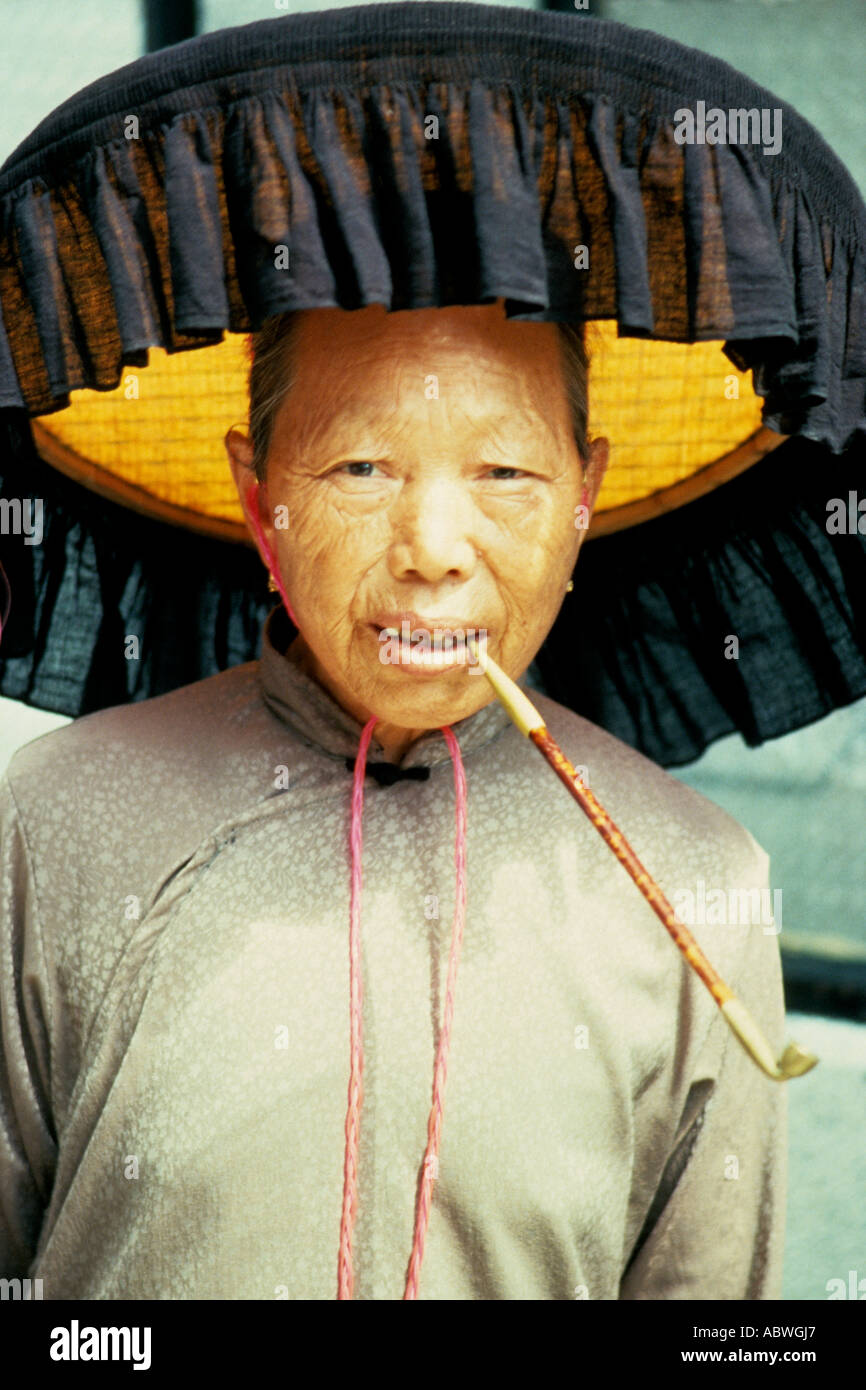 Old Hakka woman with pipe in the old walled city of Kam Tin in the New ...