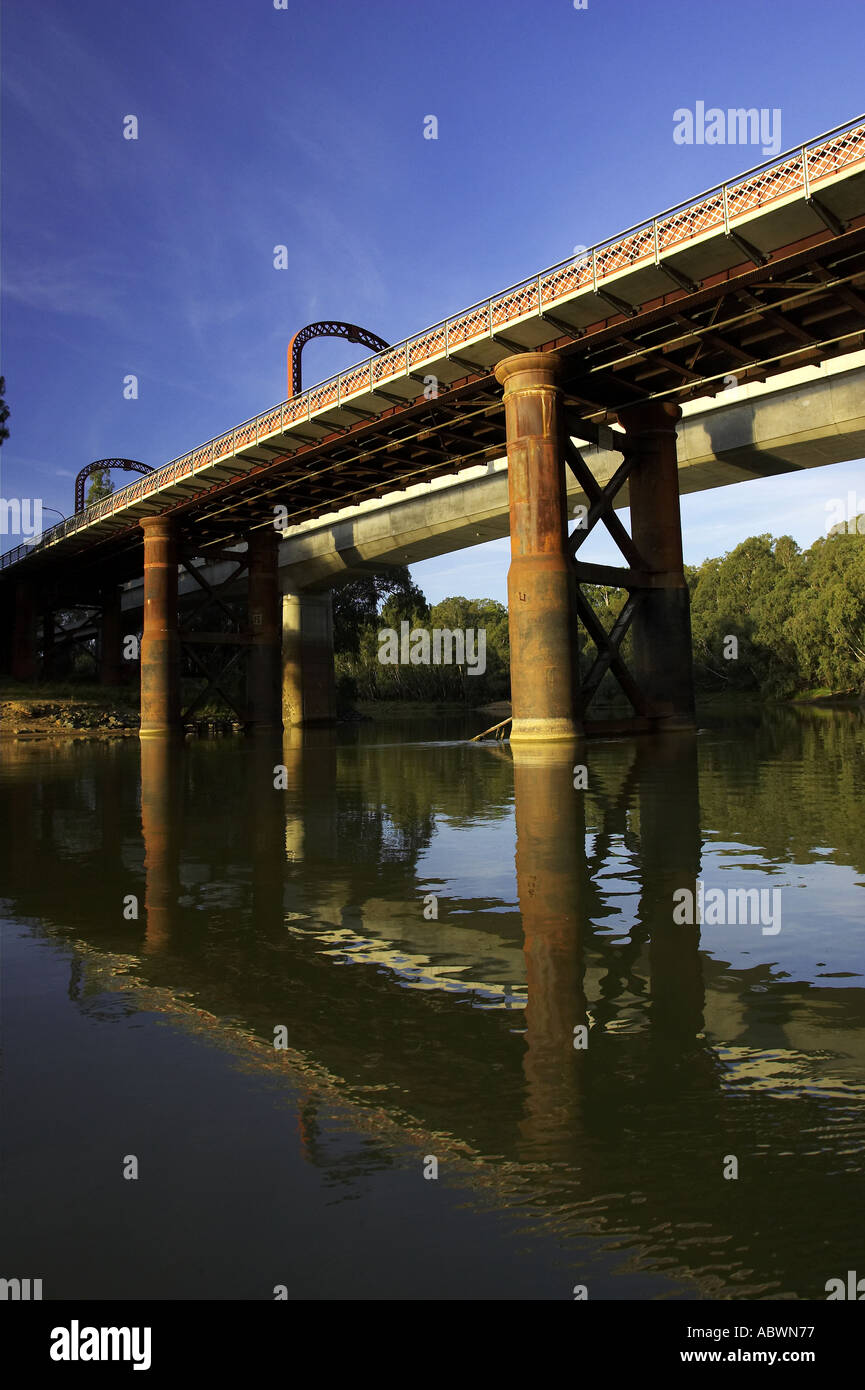 Moama Echuca Bridge over Murray River New South Wales Victoria Australia Stock Photo Alamy