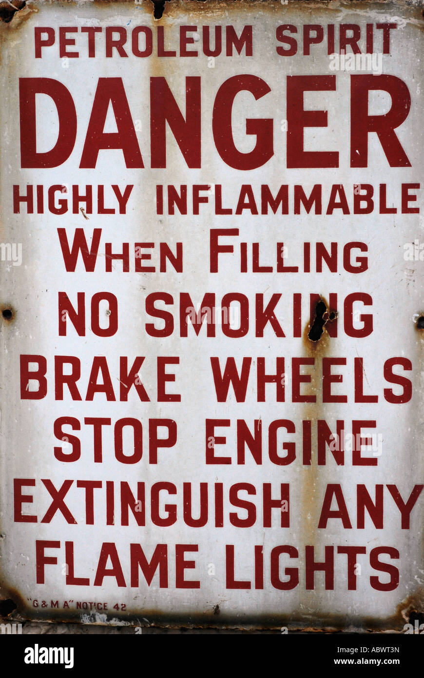 Inflammable Sign High Resolution Stock Photography and Images - Alamy