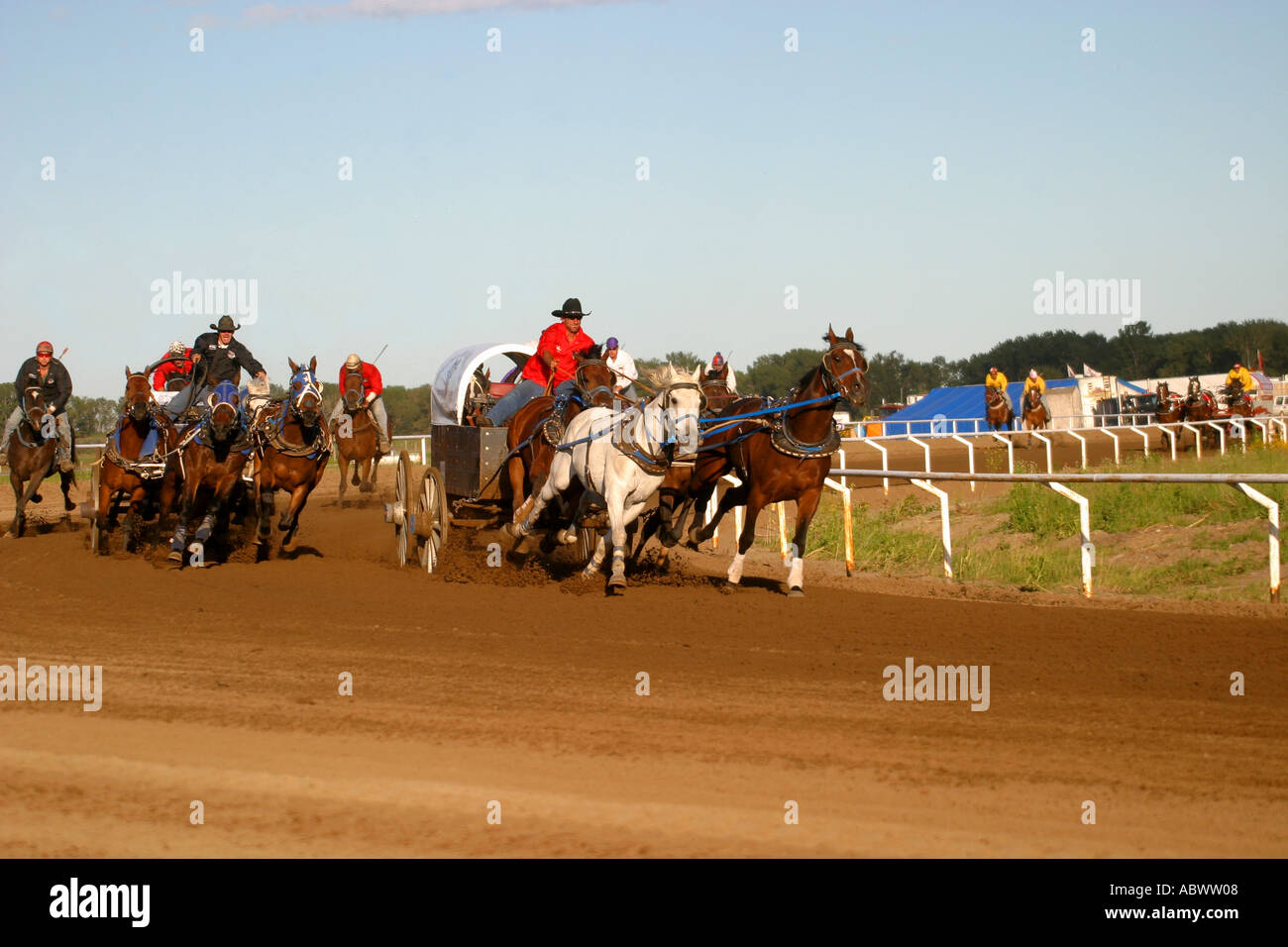 Rodeo Alberta Canada Chuck wagon race racing Stock Photo - Alamy