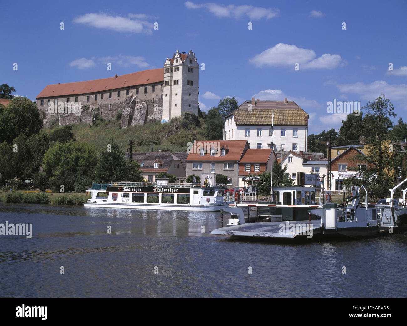 Wettin/Saale, Burg und Fähre, Stock Photo