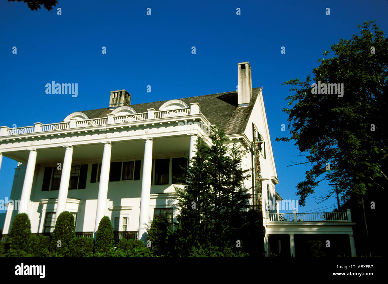 Governor s House mansion with totem pole in Alaska Stock Photo Alamy