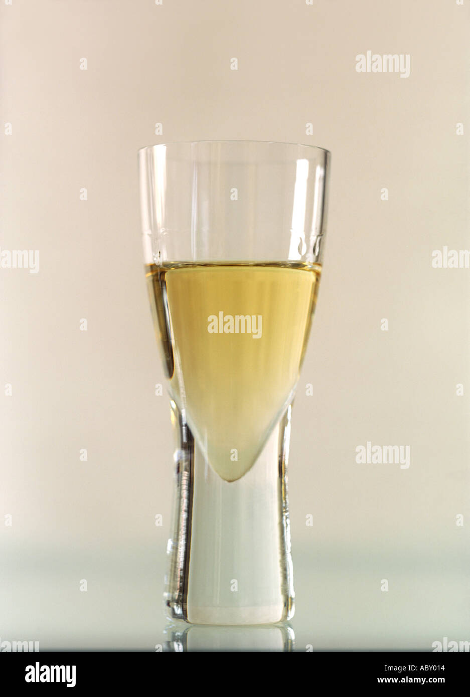 glass, glasses, alcohol, alcoholic, beverage, spirit, liqueur, liquid