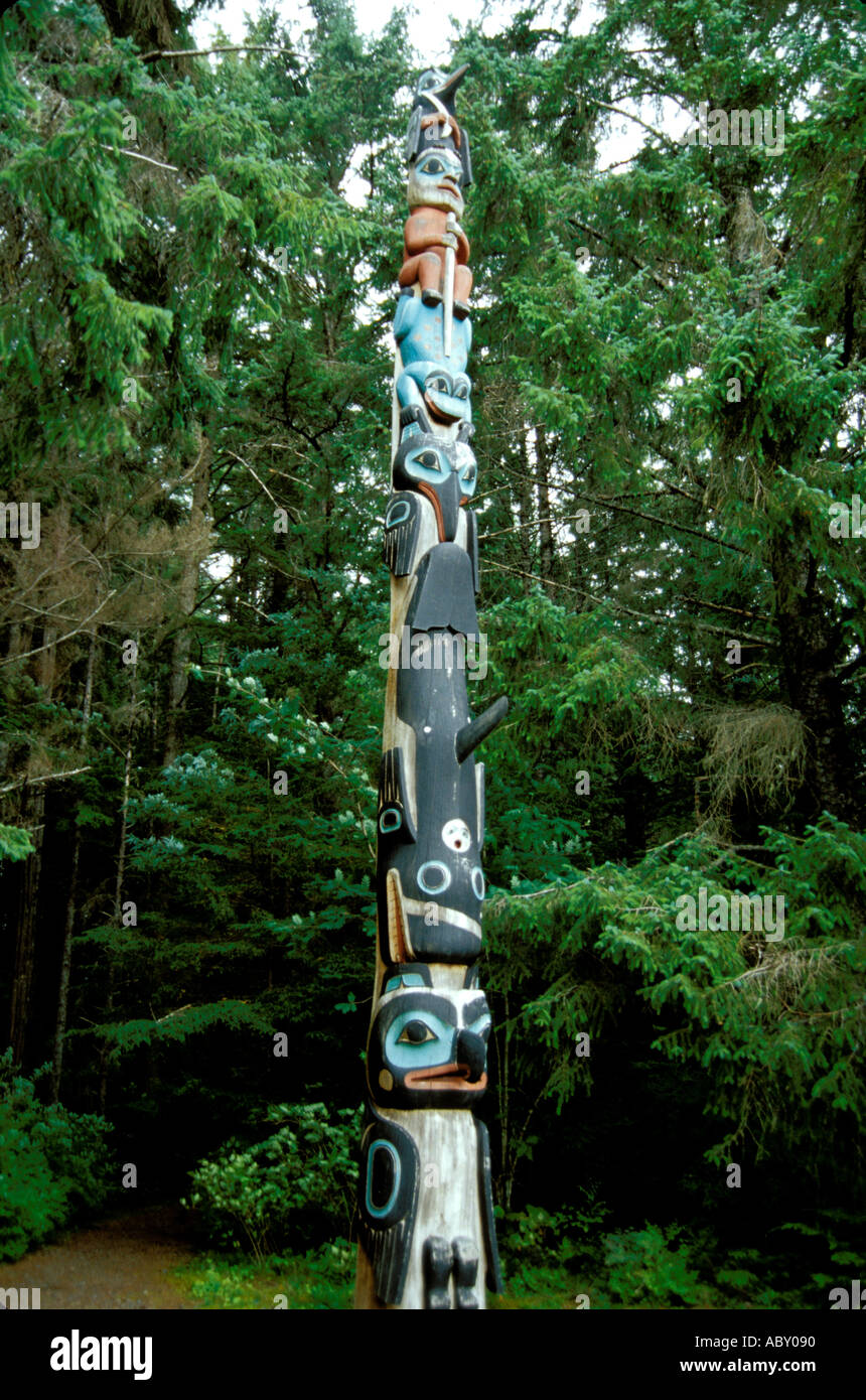 Totem pole sitka national historic hi-res stock photography and images ...