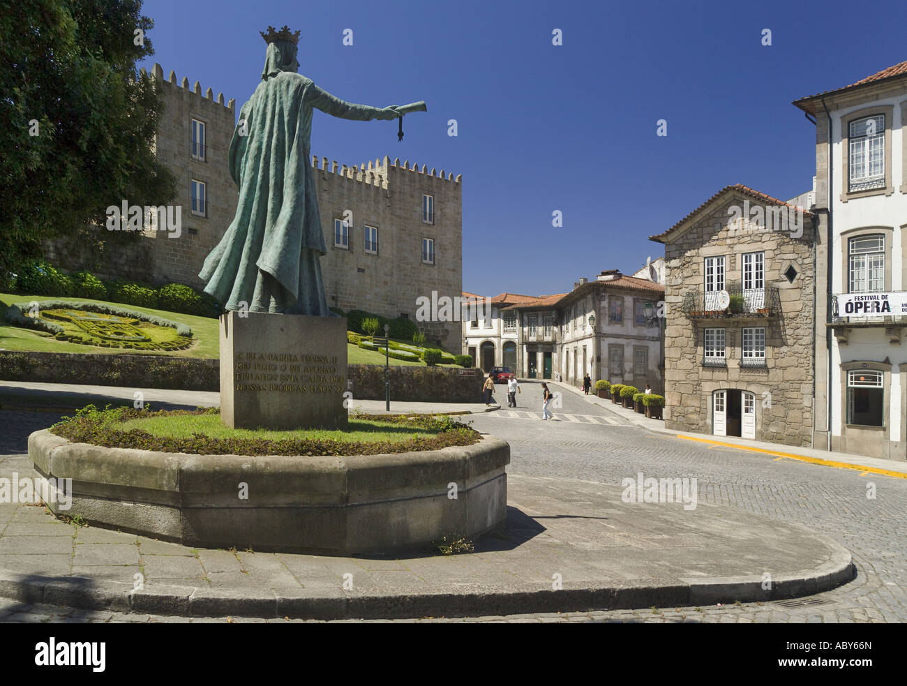 Portugal, the Costa Verde, Ponte de Lima street scene with statue to Queen Teresa Stock Photo