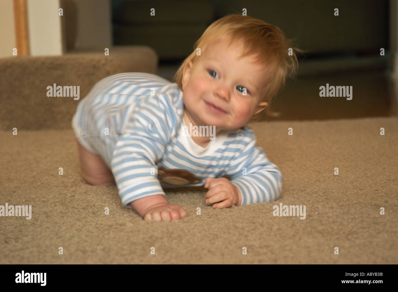 rug baby crawling Stock Photo Alamy