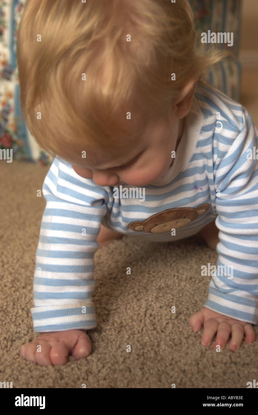 rug baby crawling Stock Photo Alamy