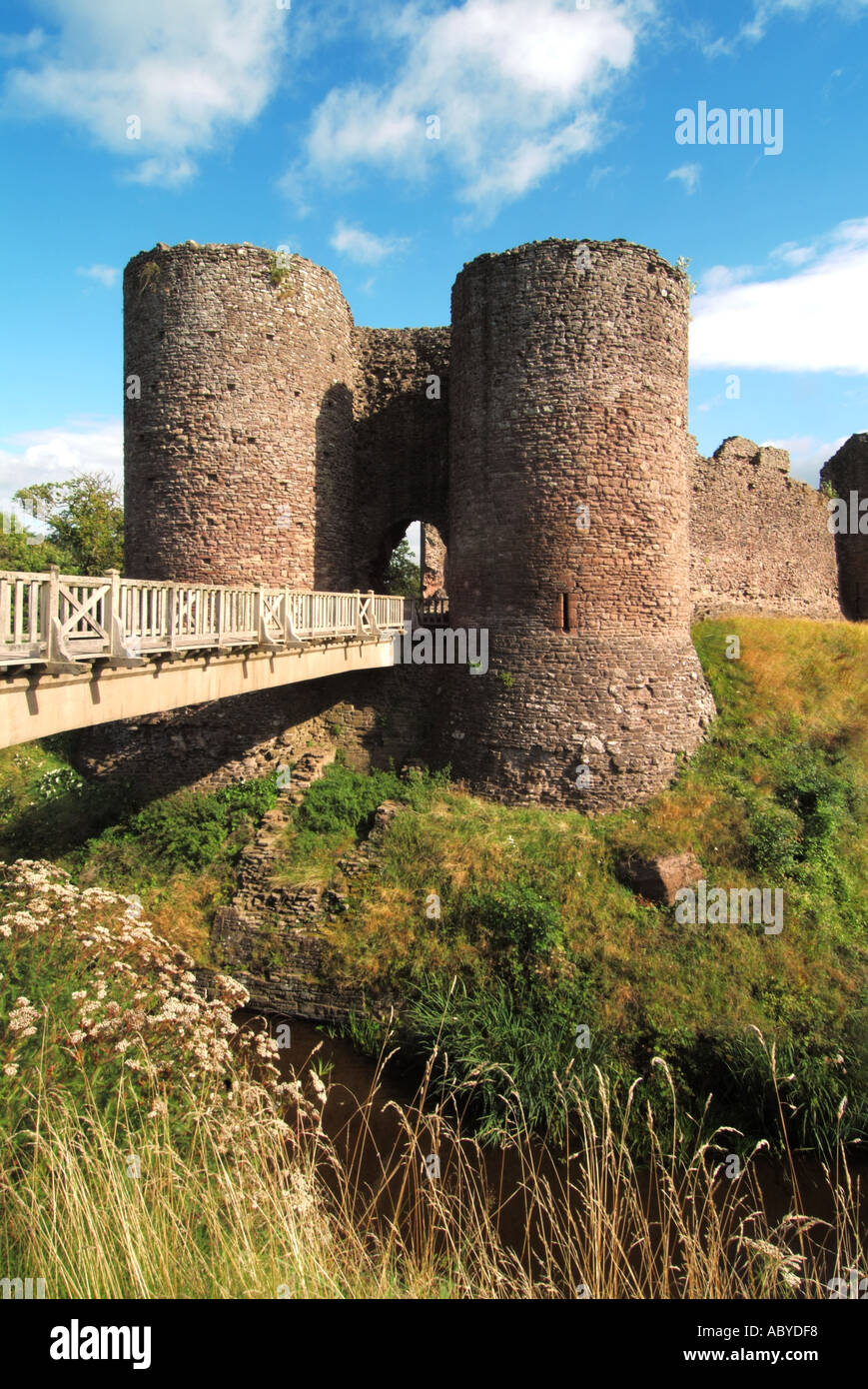 White Castle Near Abergavenny Stock Photo Alamy