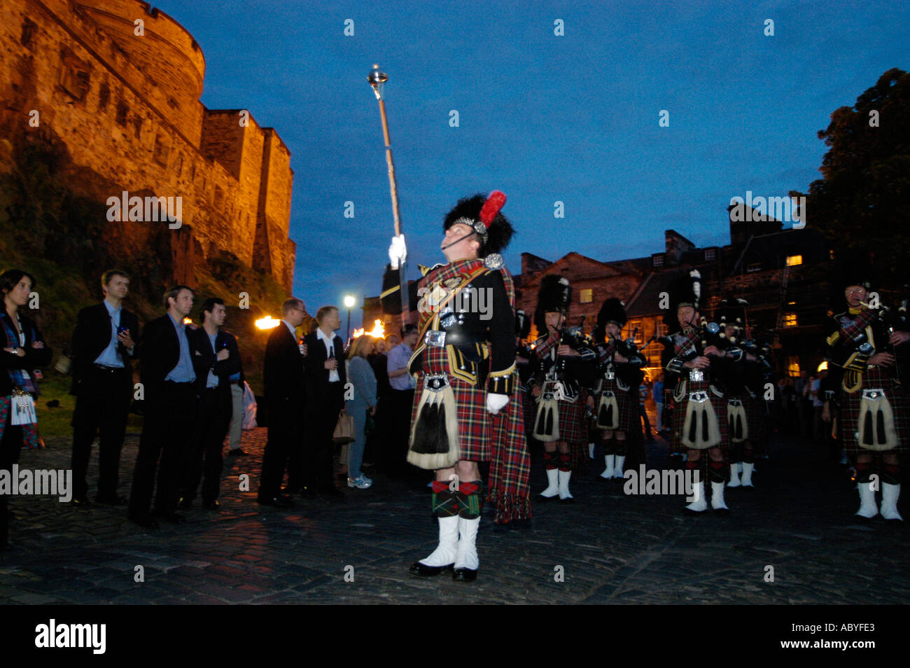 5 6 04 Edinburgh Scotland UK Scottish evening at Edinburgh Castle Pipe
