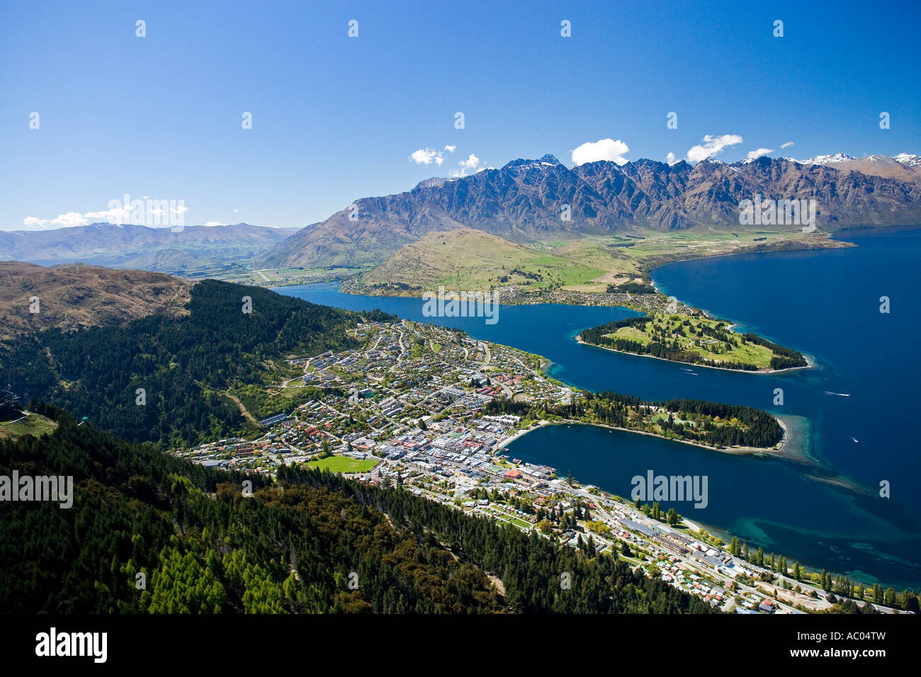Queenstown Lake Wakatipu and The Remarkables South Island New Zealand ...