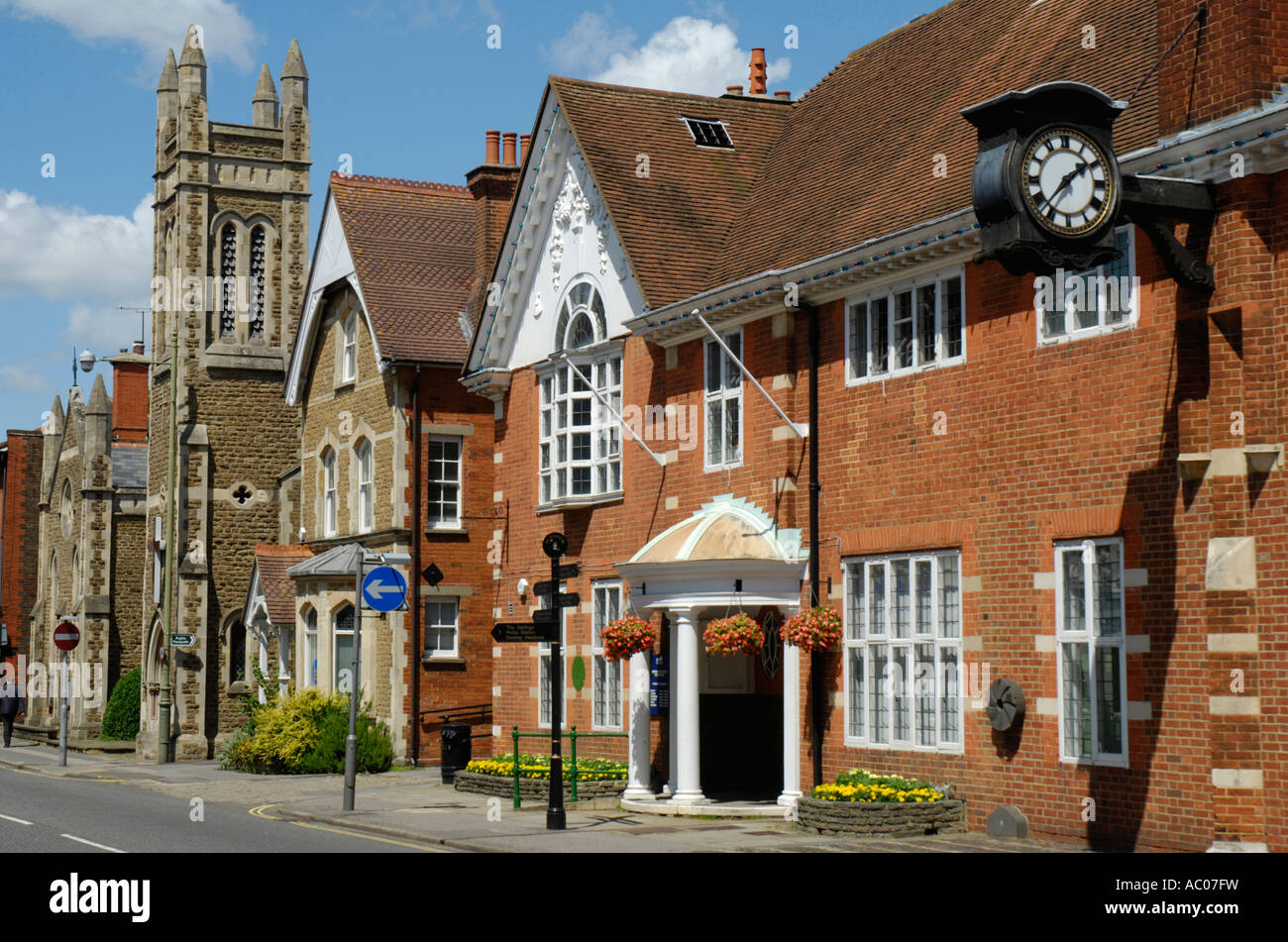 Farnham surrey historical hi-res stock photography and images - Alamy