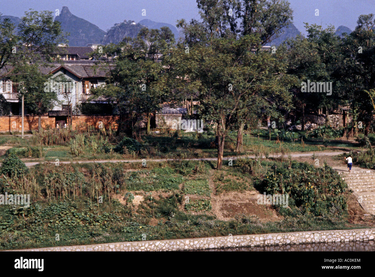 Housing and gardens in Guilin China Stock Photo - Alamy