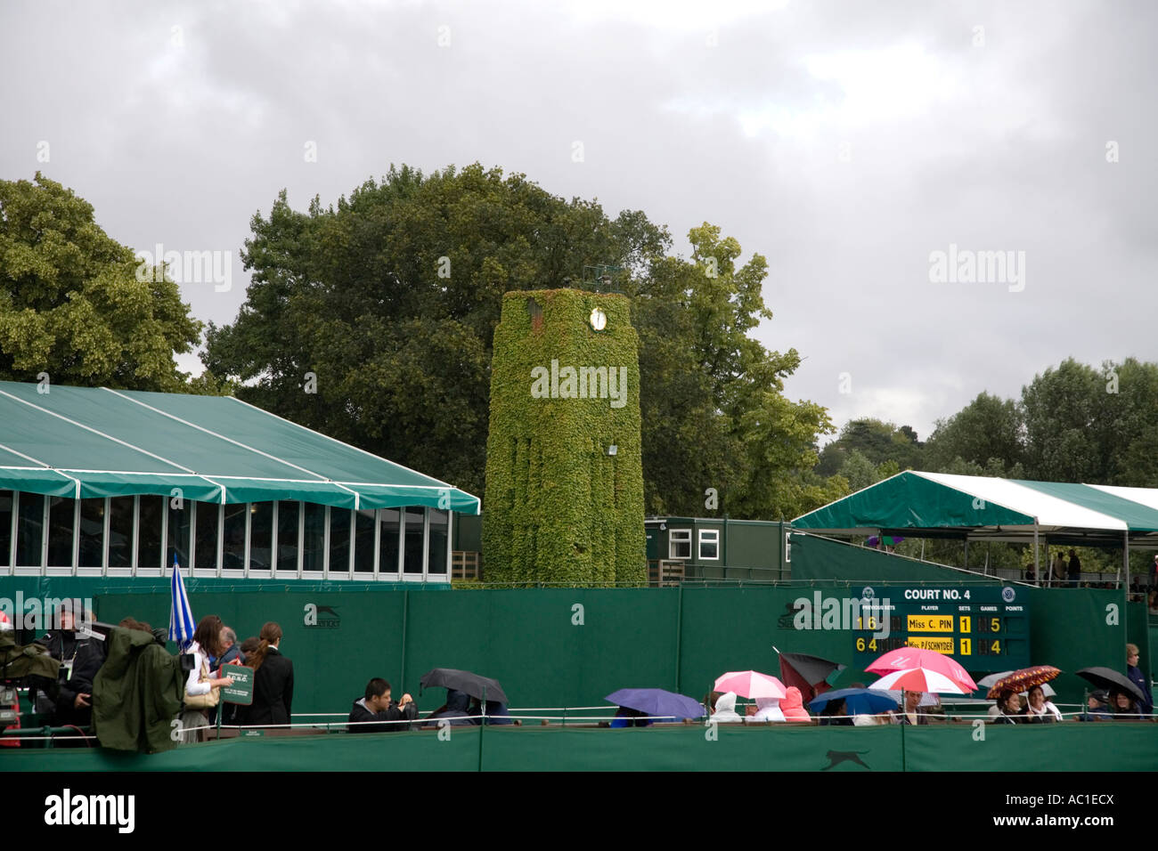 Wimbledon clock tower hires stock photography and images Alamy