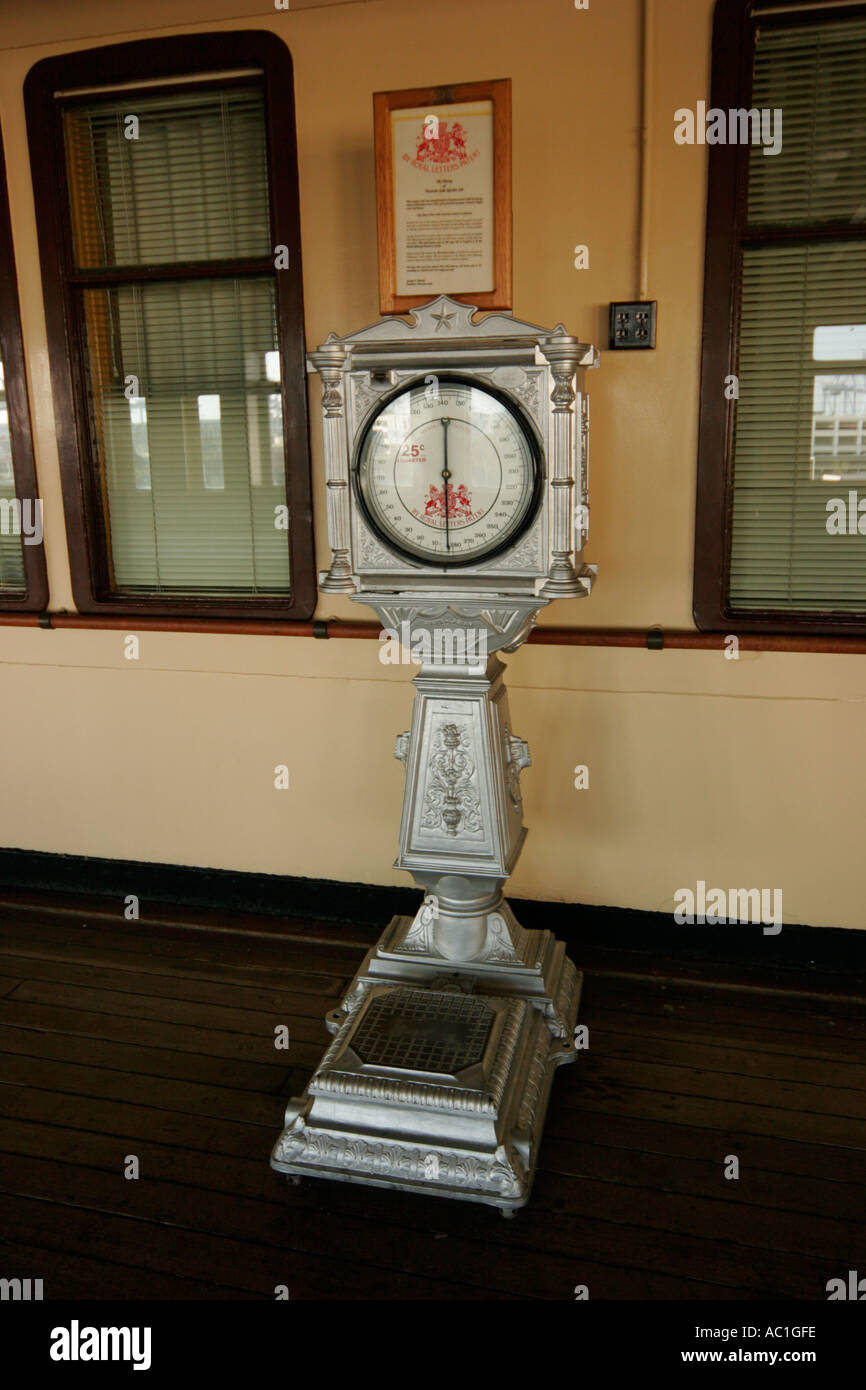 Victorian weighing scales hires stock photography and images Alamy