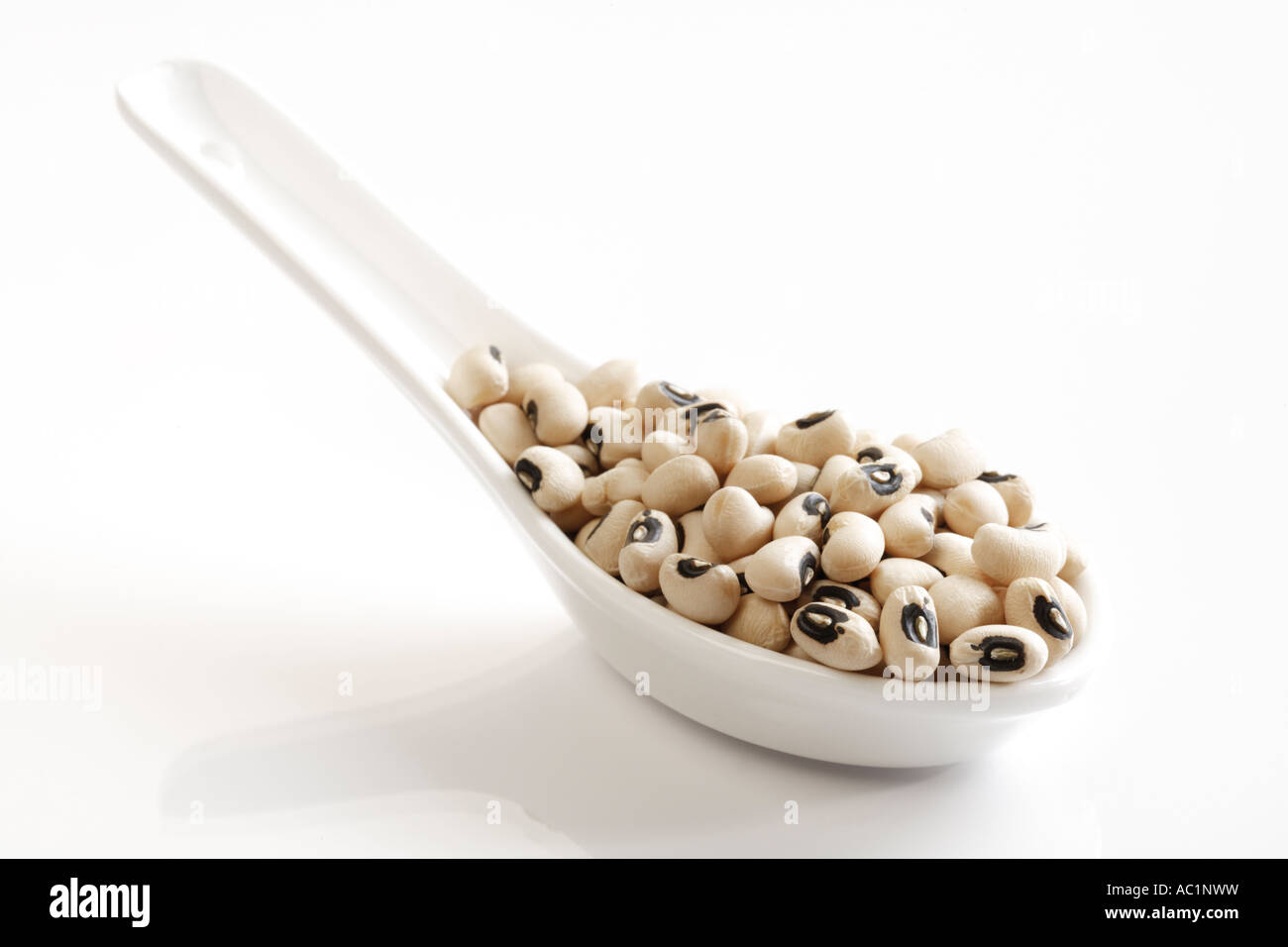 Dried blackeyed beans Stock Photo Alamy