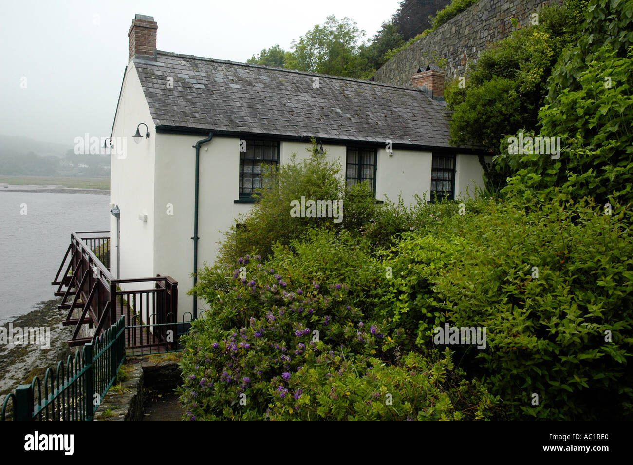 The Boat House where Dylan Thomas with his wife Catlin and their ...