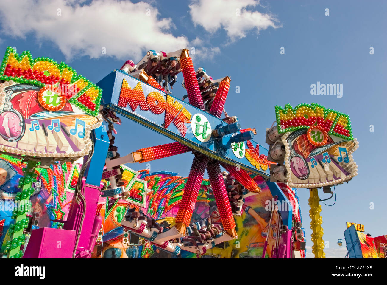 Centrifugal force ride hi-res stock photography and images - Alamy