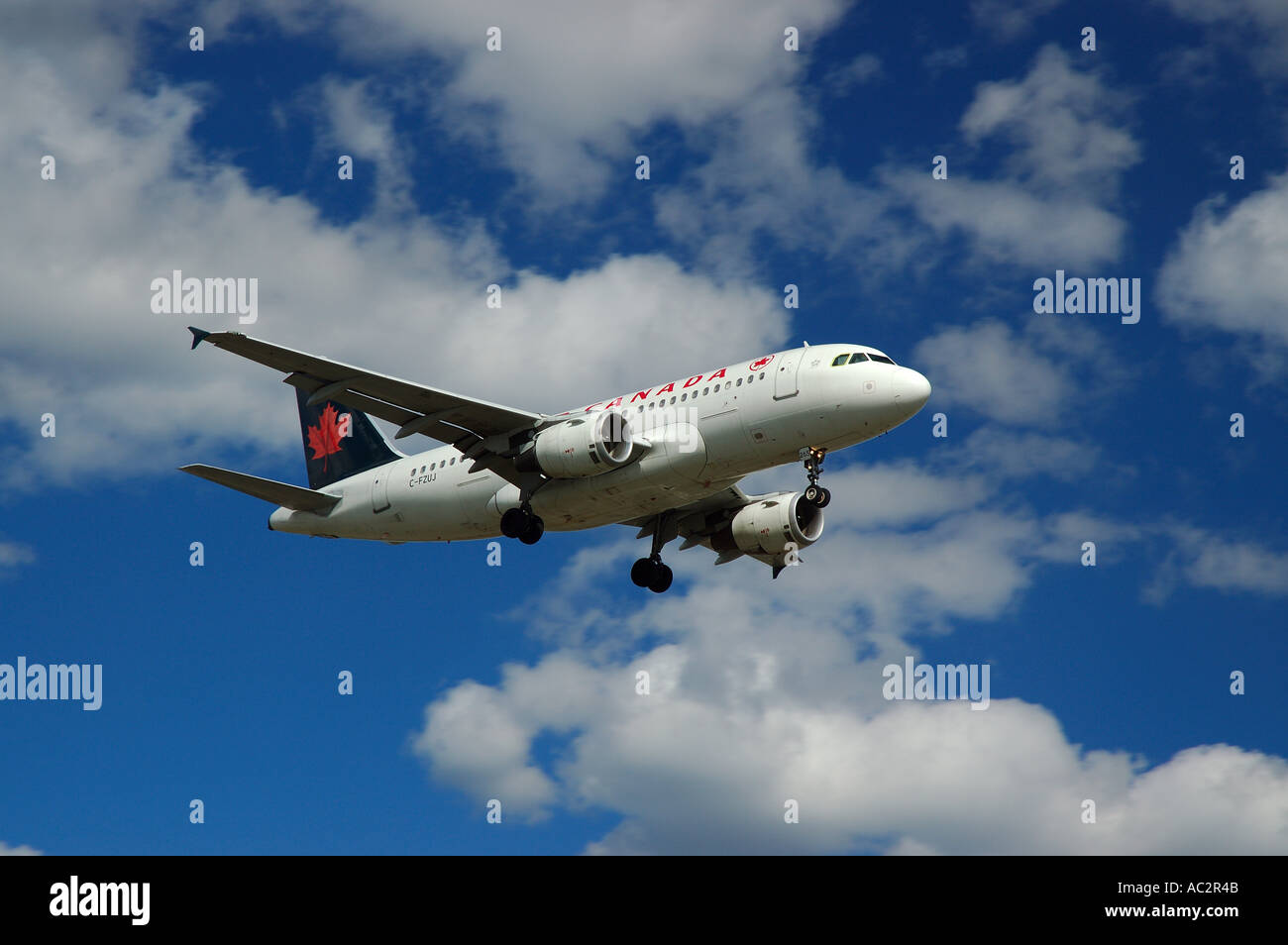 Canada aircraft blue sky hi-res stock photography and images - Alamy