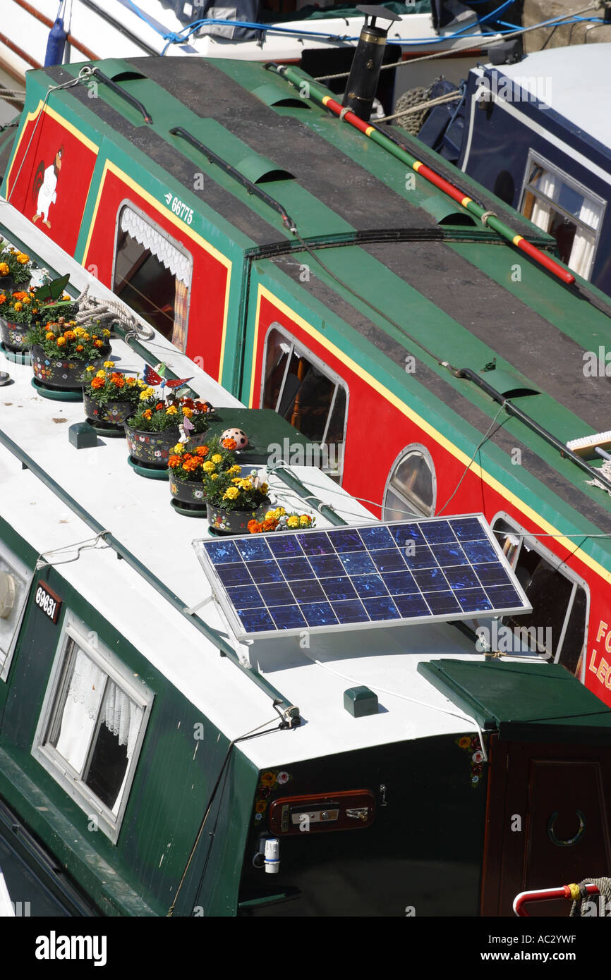 Solar panel boat hires stock photography and images Alamy