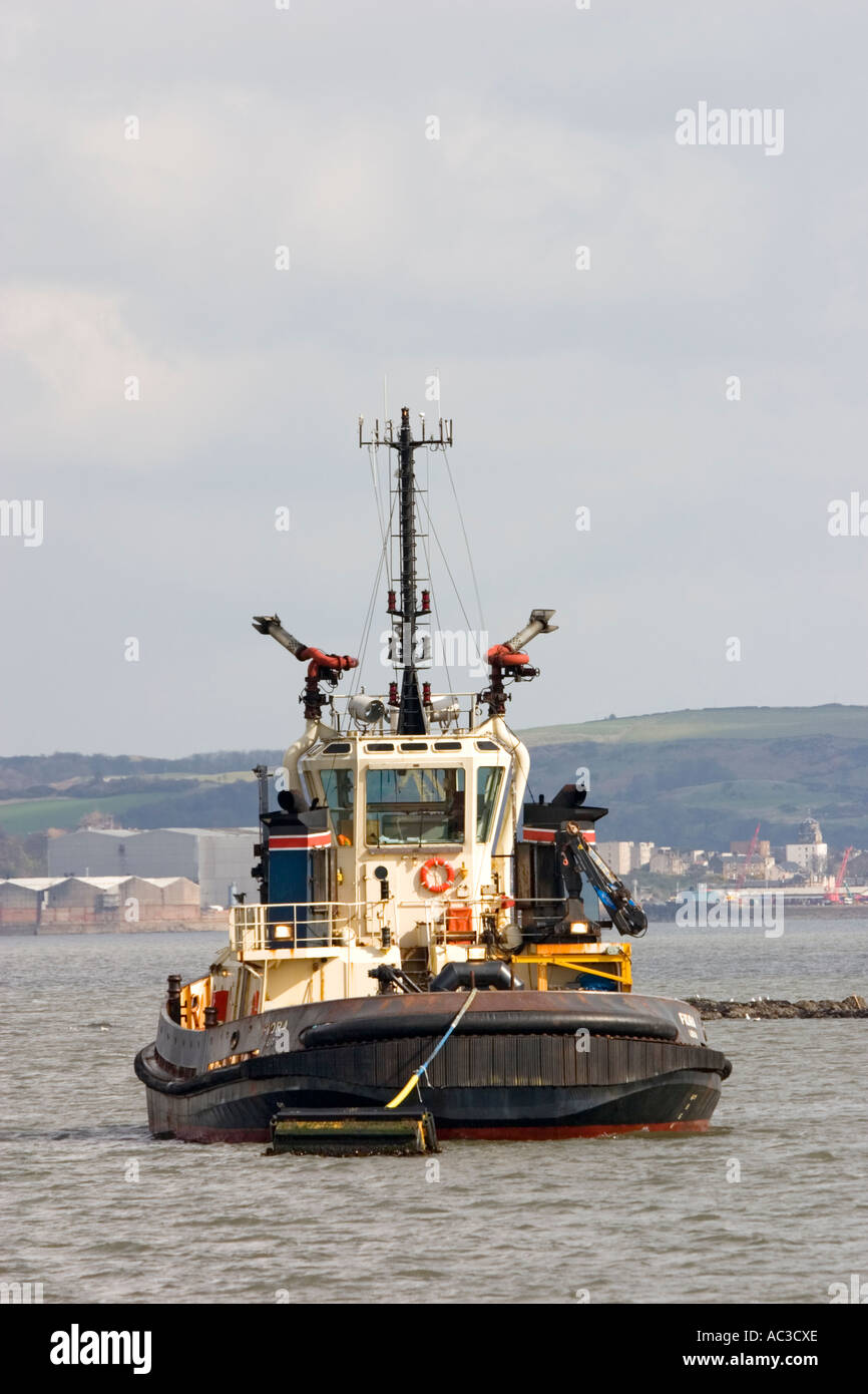 Fidra Fiora firefighting tug boat at Hound Point Oil Delivery Terminal
