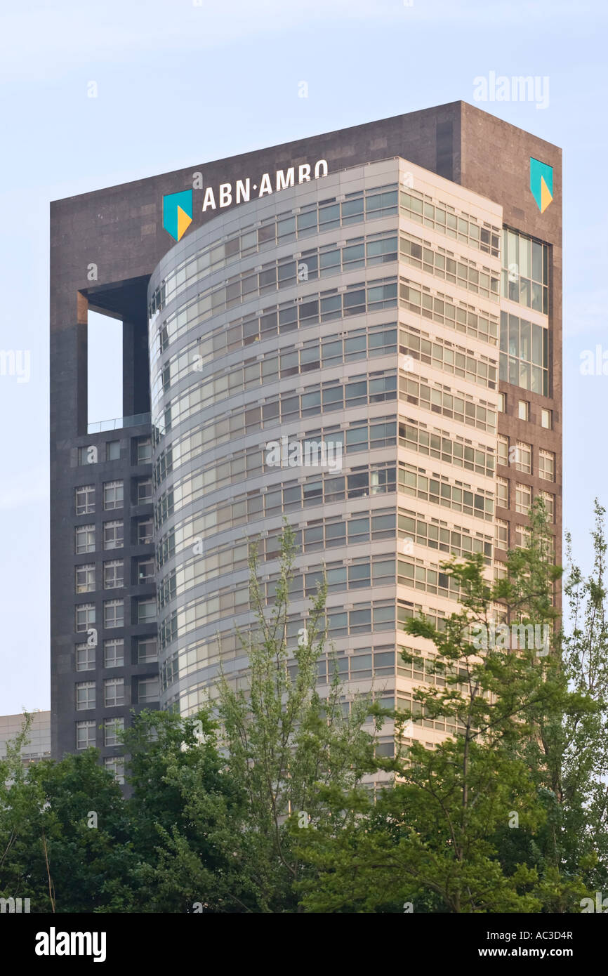 Diakritisch strategie Samenwerken met ABN Amro bank Head office Amsterdam, Netherlands Stock Photo - Alamy