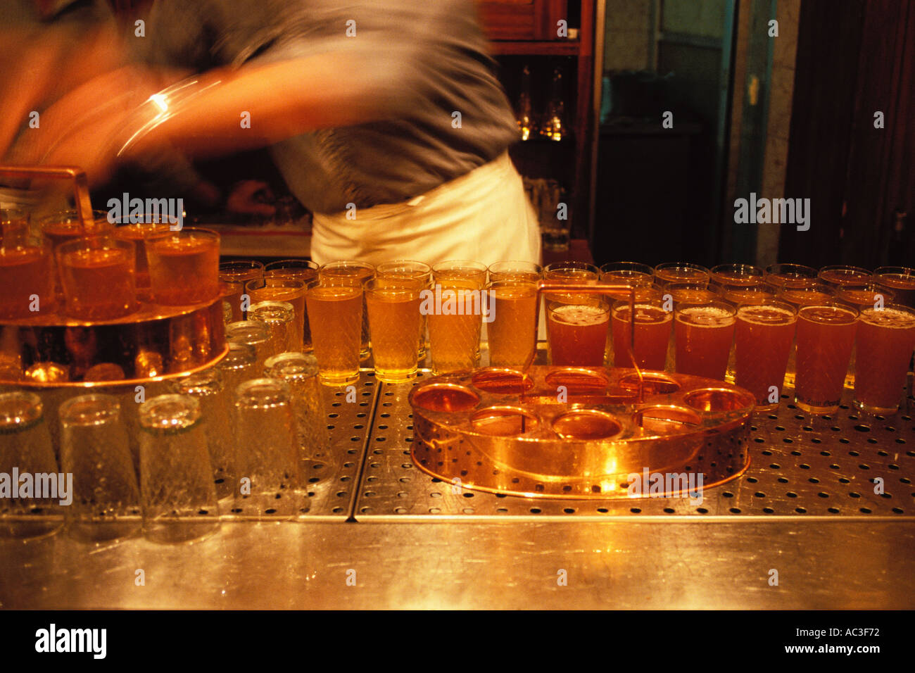 Germany Frankfurt Applewine Glasses Zum Gemalten Haus Tavern