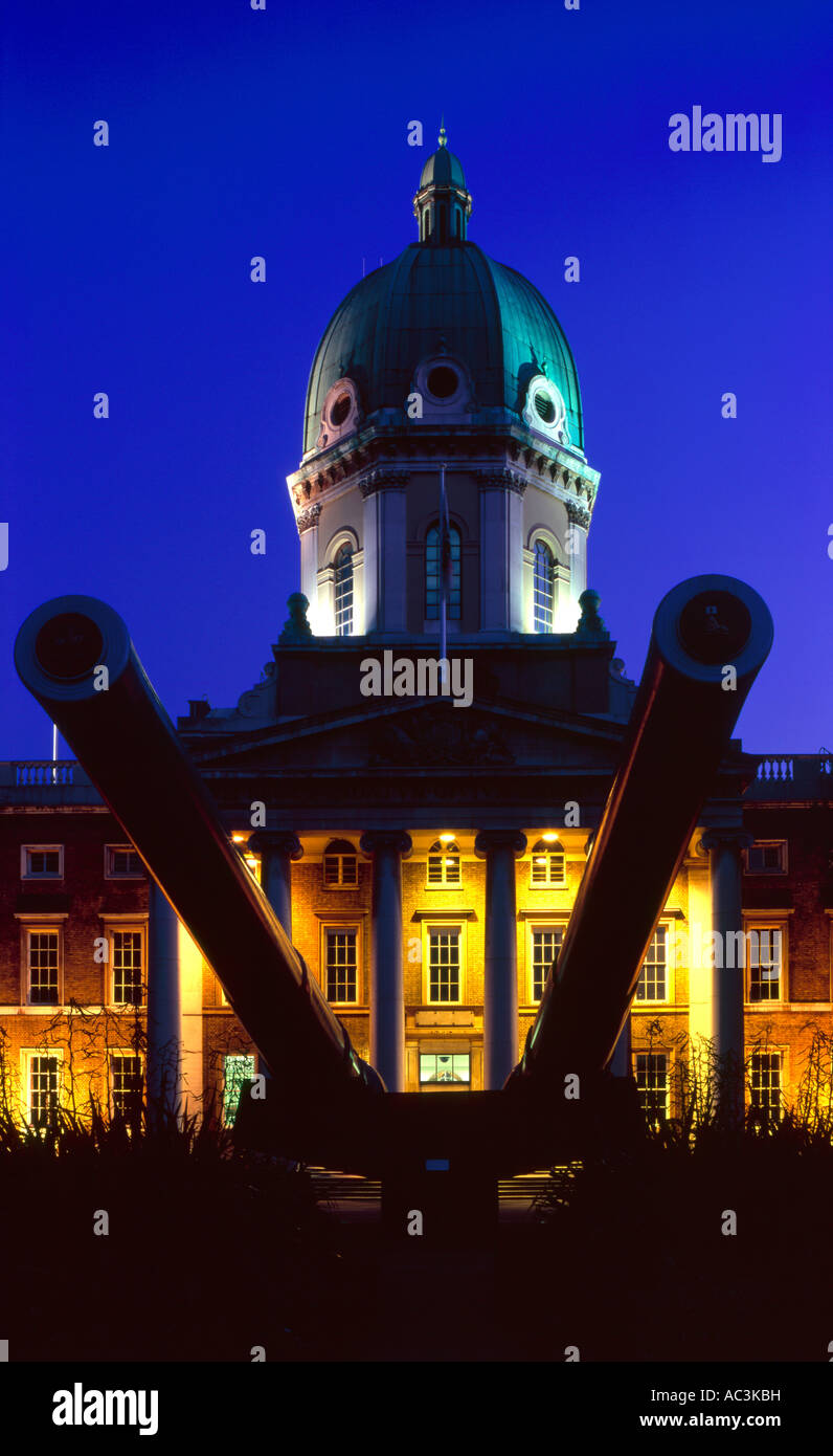 Imperial war museum night hi-res stock photography and images - Alamy