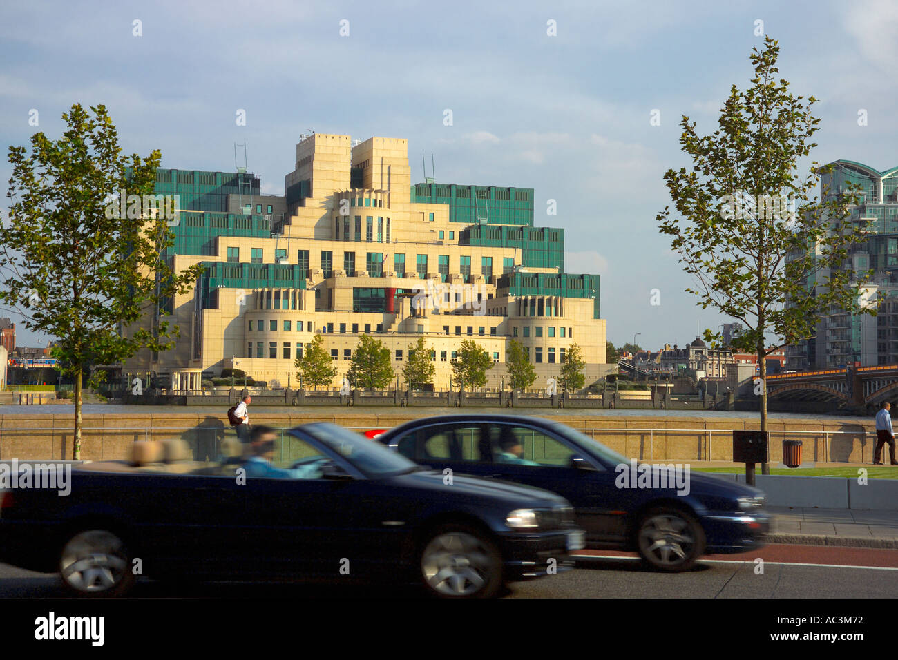 UK London Special Intelligence Service MI6 Building Stock Photo