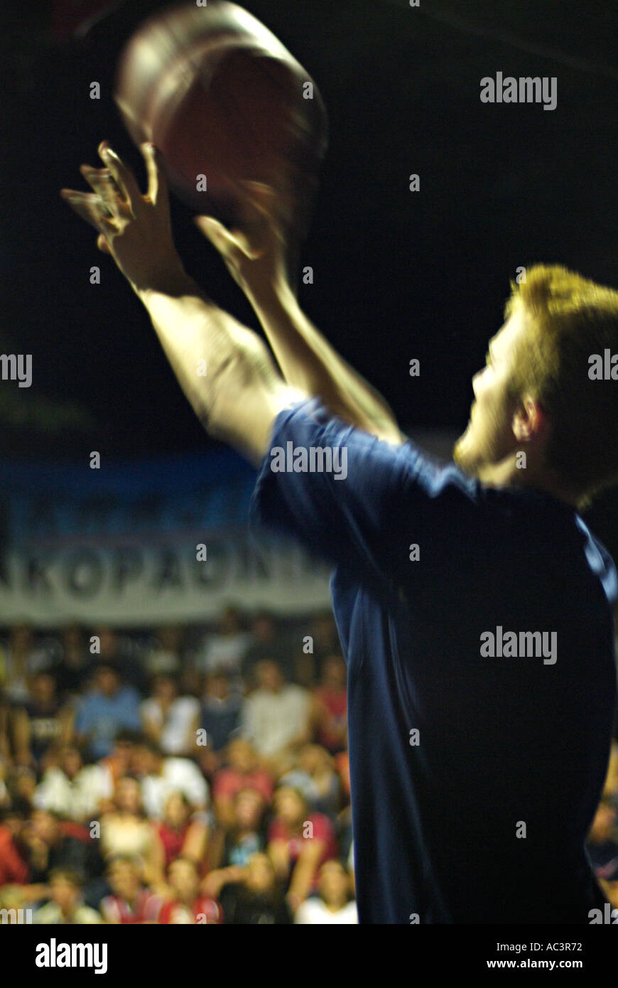 Basketball Player Shooting Stock Photo - Alamy