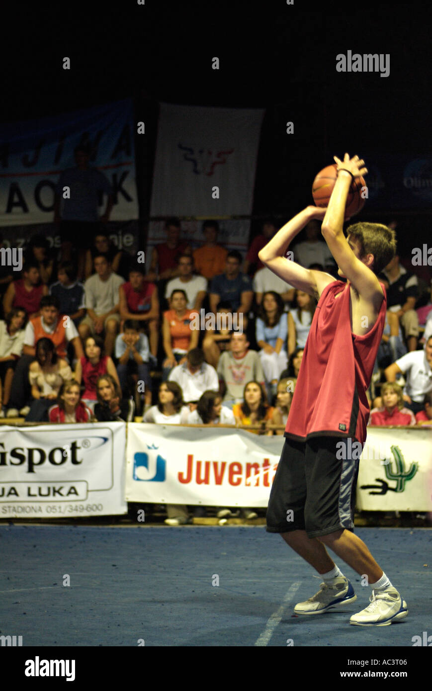 Basketball Player Shooting Stock Photo Alamy