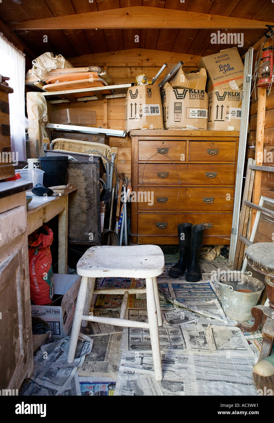 Shed hi-res stock photography and images - Alamy
