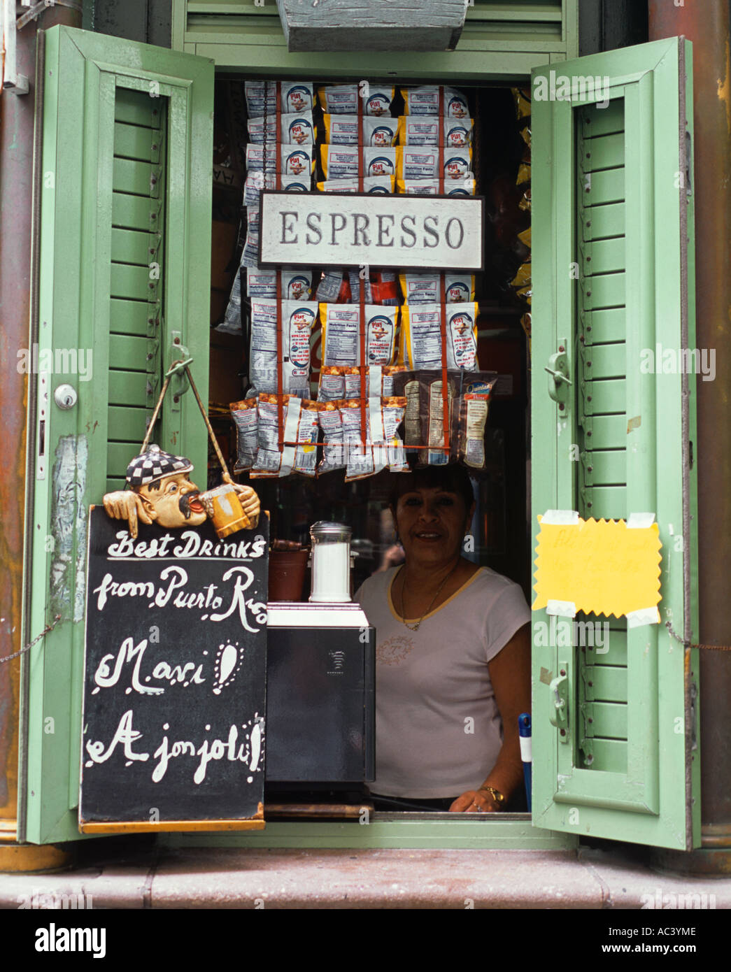 Old san juan puerto rico restaurant hi-res stock photography and images ...
