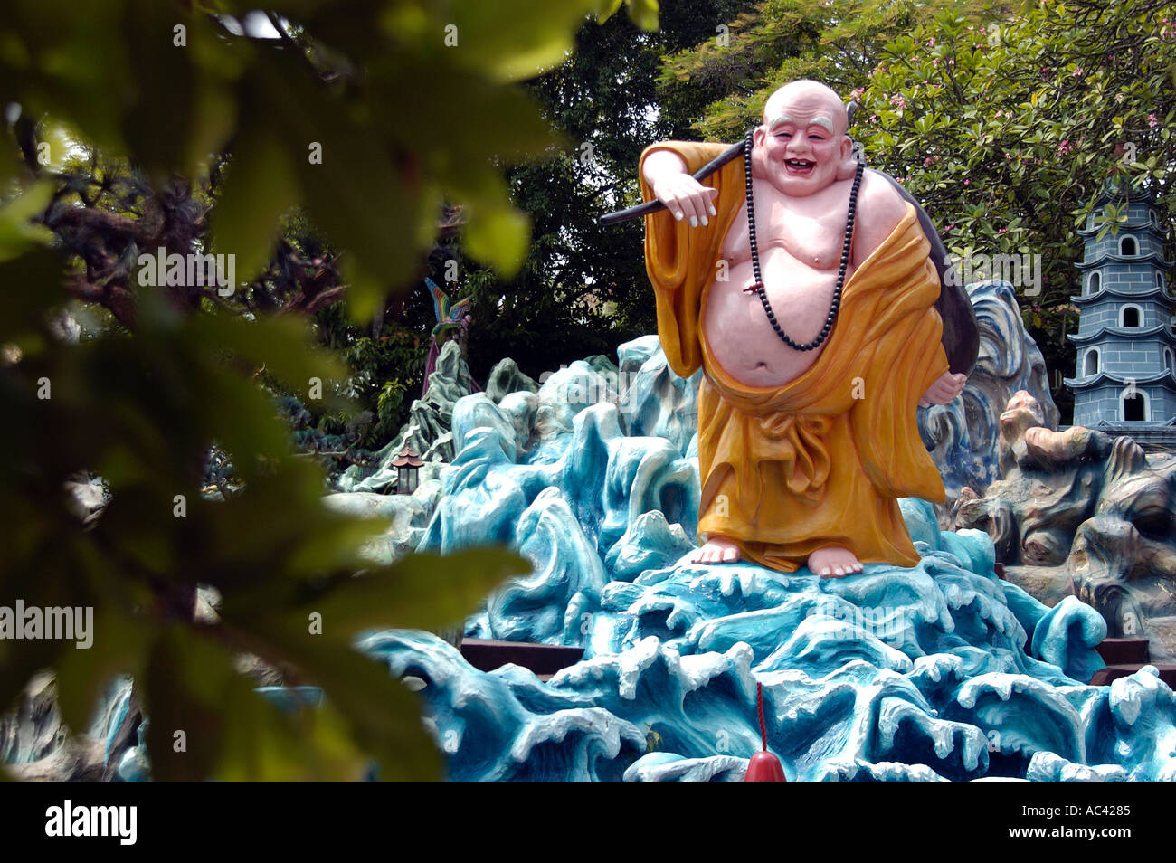 Haw Par Villa theme park in Singapore. statues and giant dioramas of ...