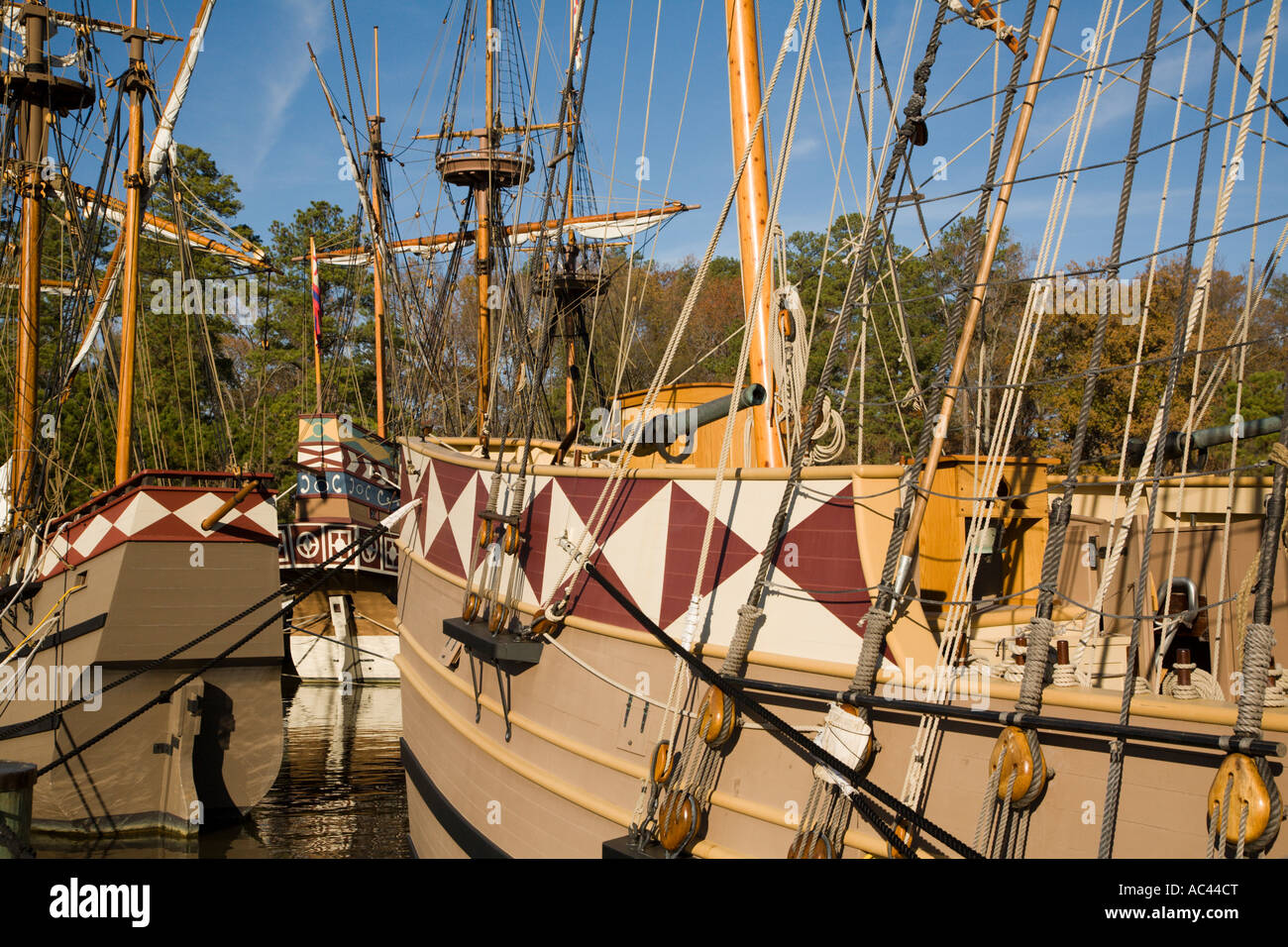 Replica of boats that brought original pilgrims to Jamestown Settlement